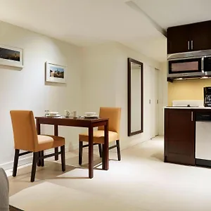 By Marriott Downtown 4* Montreal